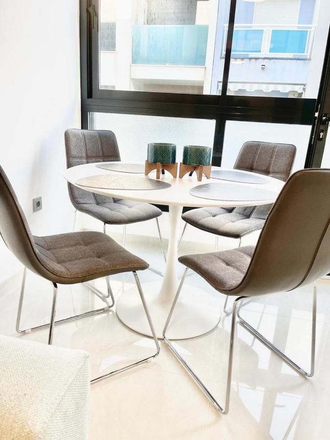 Luxury Apartment Торевиеха Екстериор снимка