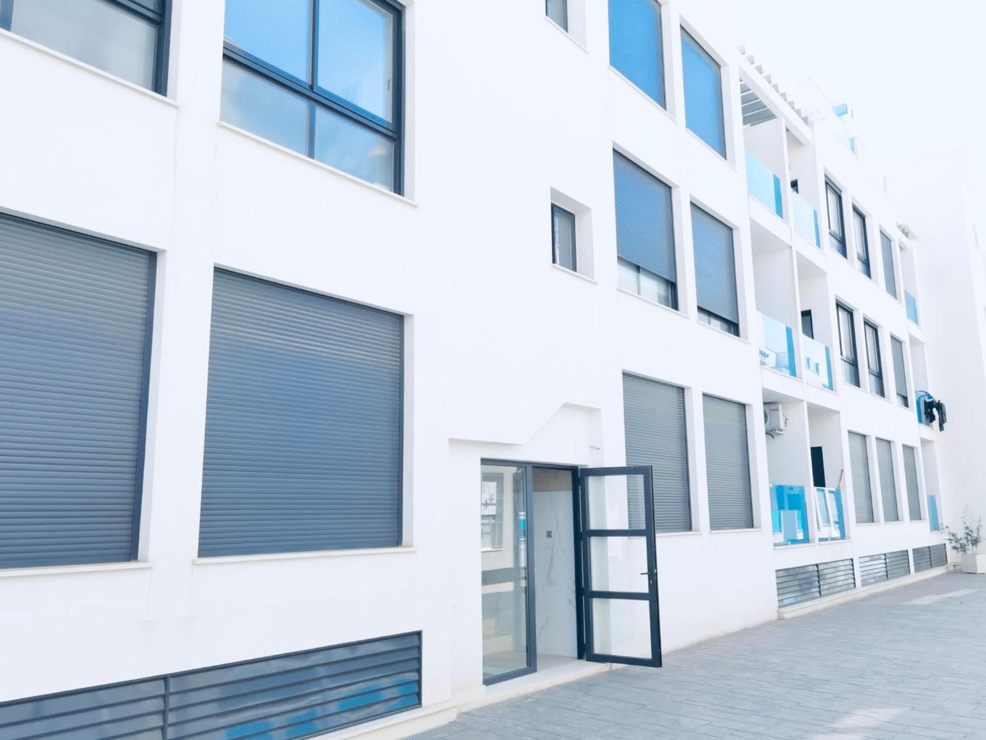 Luxury Apartment Торевиеха Екстериор снимка